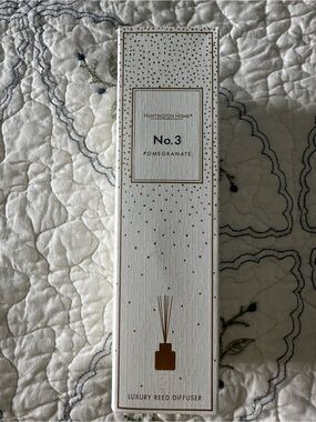 Huntington Home White & Gold No.3 Pomegranate Reed Diffuser Box